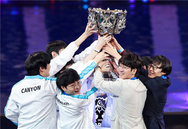 NAVI将面对 TNL ， Passion UA 将与 Spirit 在BLAST Bounty 2025赛季第二轮第一轮交锋