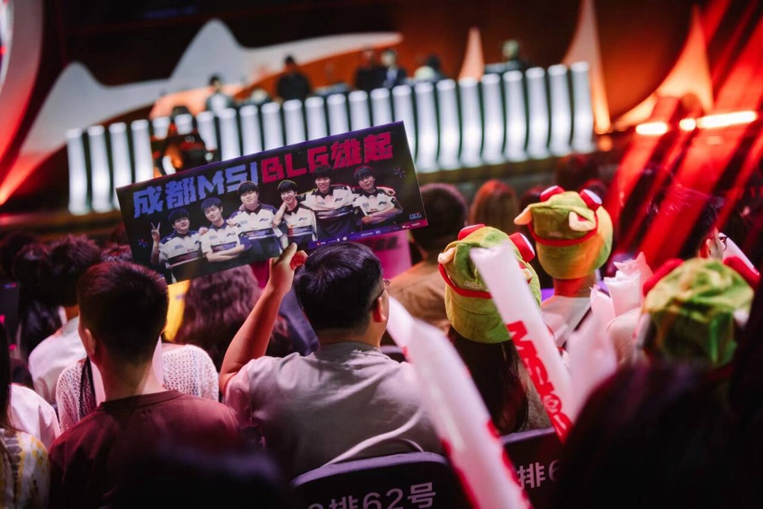 IEM科隆2025小组赛继续在旧 CS2 版本进行