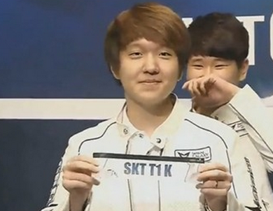 坚韧不拔铸就天生赢家 NAVI 2-0击败MOUZ进入决赛