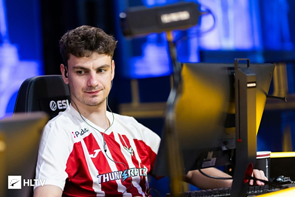 电竞比分外媒统计：TI14决赛观众峰值破177万，为今年DOTA2赛事新高