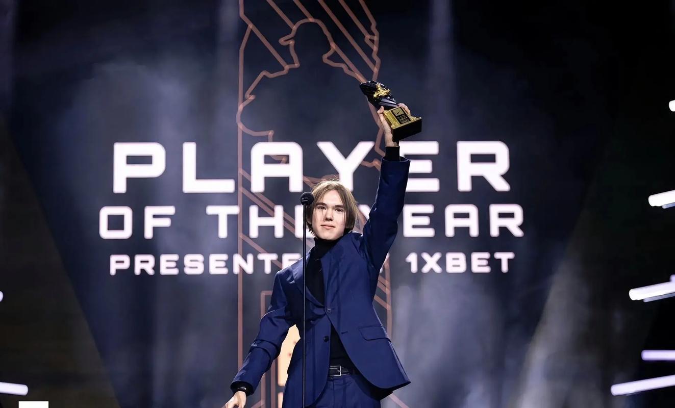 LPL选手最新奖金榜：369总奖金池252万提升五名；Knight超越Yagao